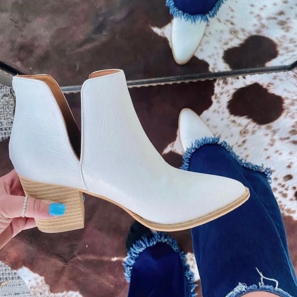 NWB White Booties